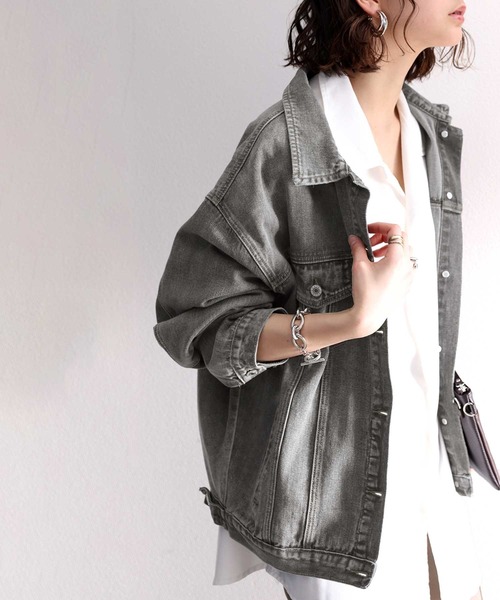 classicalelf（クラシカルエルフ）の「ゆるビッグシルエットのコットン&デニムジャケット（デニムジャケット・レディース・インディゴブルー/ブルー/ブラック/ブラック系その他/カーキ/ベージュ/ナチュラル・LARGE/MEDIUM/SMALL/X-LARGE/XX-LARGE）」の8枚目の写真