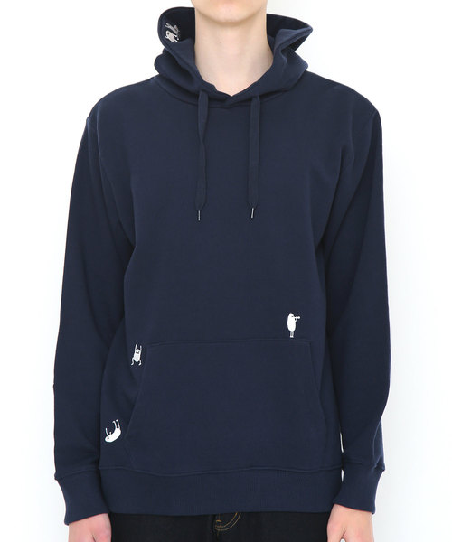 Design Tshirts Store graniph（デザイン　ティーシャツ　ストア　グラニフ）の「ビューティフルシャドーパーカーB/プレイングビューティフルシャドー（パーカー・メンズ・ネイビー・X-SMALL/SMALL/MEDIUM/LARGE）」の4枚目の写真