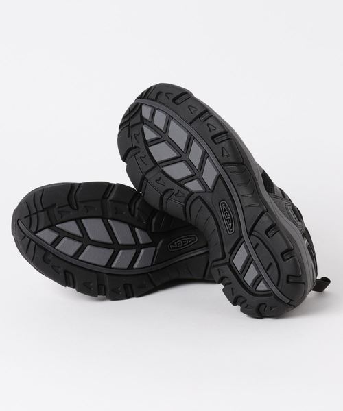 KEEN（キーン）の「Mckenzie II / マッケンジー ツー（スニーカー）」 WEAR