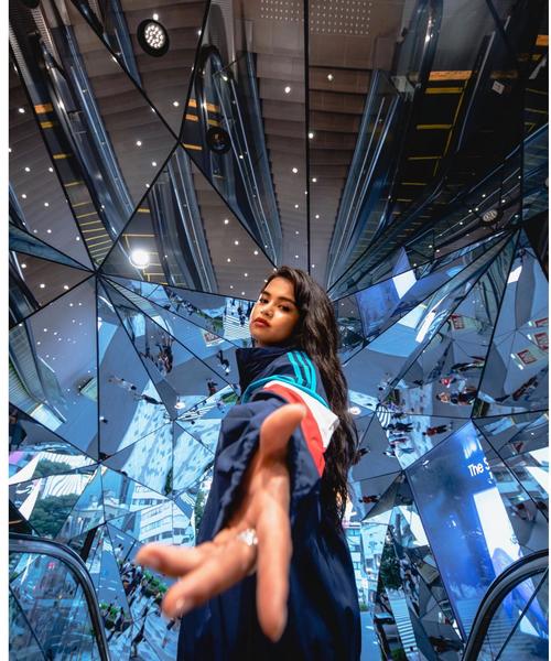 adidas Originals（アディダスオリジナルス）の「＜adidas Oroginals＞ PALEMESTON WINDBREAKER Limited dist/ブルゾン（ブルゾン・メンズ・ネイビー・MEDIUM/LARGE/X-LARGE）」の13枚目の写真