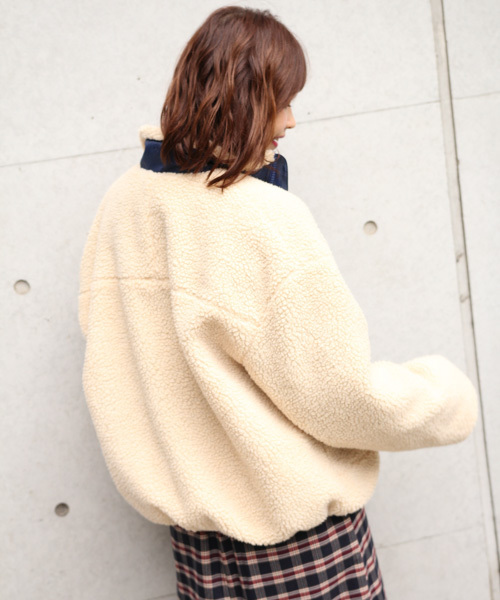 apres jour（アプレジュール）の「もこもこ配色ボアブルゾン【ZOZOTOWN限定アイテム】（ブルゾン・レディース・クリーム/キャメル・フリー）」の6枚目の写真