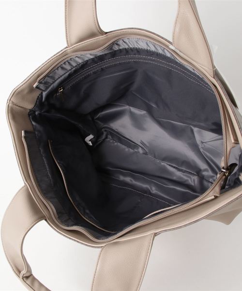 Ungrid（アングリッド）の「【Ungrid/アングリッド】　クロコ風型押しバッグ・ポーチ・サイフ　スペシャル3点SET（トートバッグ・レディース・ブラック/ベージュ/グレー・FREE）」の5枚目の写真