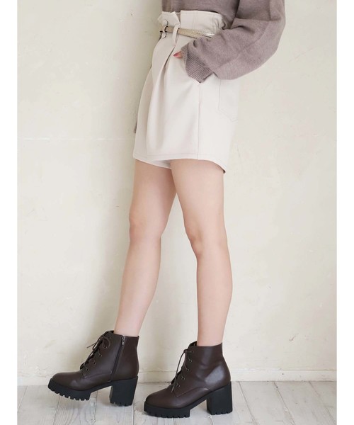 one after another NICE CLAUP(ワンアフターアナザーナイスクラップ)の「ラメベルト付き ショートパンツ(その他パンツ・レディース・モカ/ブラック系その他/グレー系その他/ライトベージュ・FREE)」の7枚目の写真