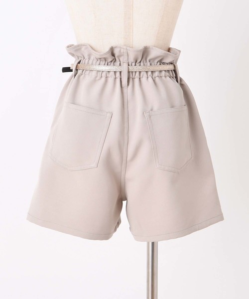 one after another NICE CLAUP(ワンアフターアナザーナイスクラップ)の「ラメベルト付き ショートパンツ(その他パンツ・レディース・モカ/ブラック系その他/グレー系その他/ライトベージュ・FREE)」の6枚目の写真