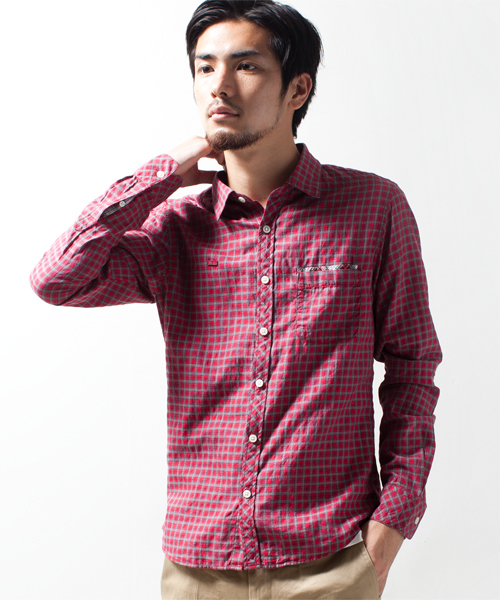 NANO universe（ナノユニバース）の「BritishMadrasSH（シャツ/ブラウス・メンズ・ホワイト/チャコール/ブルー/レッド・SMALL/MEDIUM/LARGE/X-LARGE）」の4枚目の写真