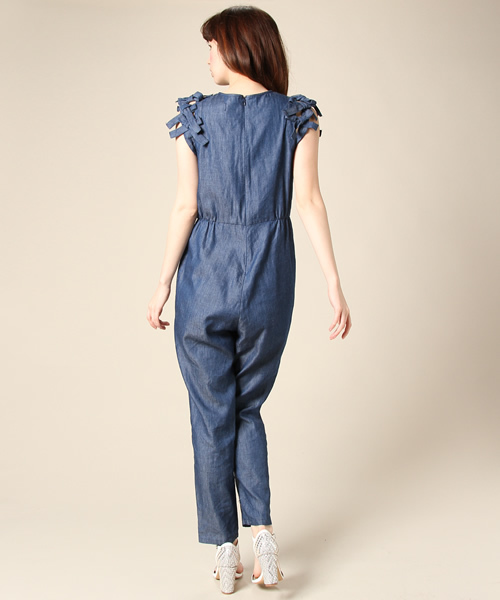 KIKKA THE DIARY OF（キッカ　ザ　ダイアリー　オブ）の「【ブロガー桃さん着用】リボンデニムオールインワン（サロペット/オーバーオール・レディース・ブルー/ライトブルー・38/36）」の10枚目の写真