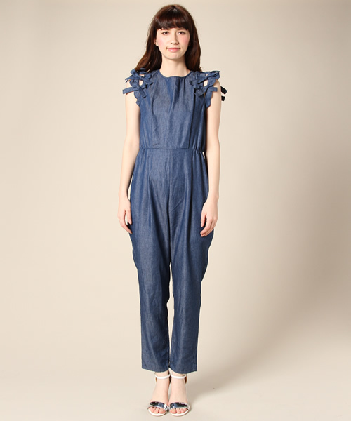 KIKKA THE DIARY OF（キッカ　ザ　ダイアリー　オブ）の「【ブロガー桃さん着用】リボンデニムオールインワン（サロペット/オーバーオール・レディース・ブルー/ライトブルー・38/36）」の9枚目の写真