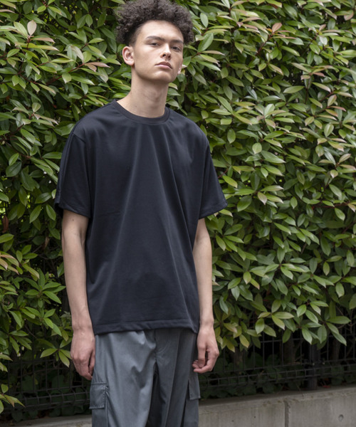 MAISON SPECIAL（メゾンスペシャル）の「“365” テックファブリックショートスリーブカットソー 【MAISON SPECIAL/メゾンスペシャル】（Tシャツ/カットソー・メンズ・ブラック/オフホワイト/オレンジ/ラベンダー・44/46/48）」の3枚目の写真