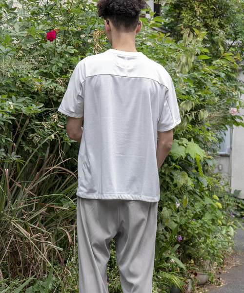 MAISON SPECIAL（メゾンスペシャル）の「“365” テックファブリックショートスリーブカットソー 【MAISON SPECIAL/メゾンスペシャル】（Tシャツ/カットソー・メンズ・ブラック/オフホワイト/オレンジ/ラベンダー・44/46/48）」の7枚目の写真