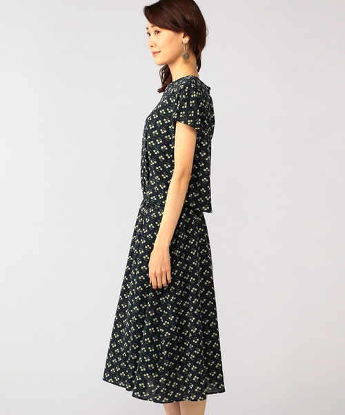DECOY SINCE 1981（デコイシンスイチキュウハチイチ）の「小花プリントワンピース（ワンピース・レディース・グリーン/イエロー/ネイビー・11号/9号/13号）」の5枚目の写真