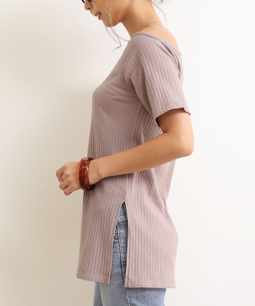 andme(アンドミー)の「ワイドリブ半袖アシメネックTシャツ(Tシャツ/カットソー・レディース・キナリ/モカ/ピンク/ブラック/オフホワイト・M)」の7枚目の写真