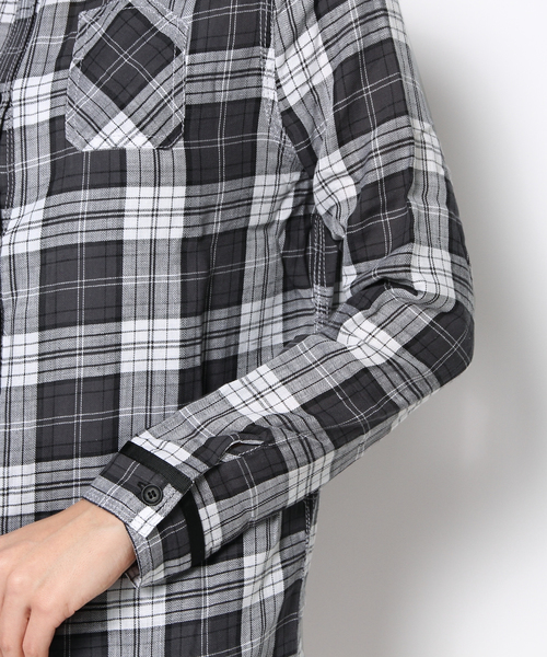 LB-03（エルビー・ゼロスリー）の「CHECK WORKシャツ（シャツ/ブラウス・レディース・ブラック系/ネイビー系・FREE）」の4枚目の写真