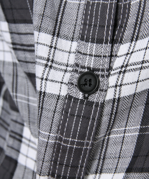 LB-03（エルビー・ゼロスリー）の「CHECK WORKシャツ（シャツ/ブラウス・レディース・ブラック系/ネイビー系・FREE）」の8枚目の写真