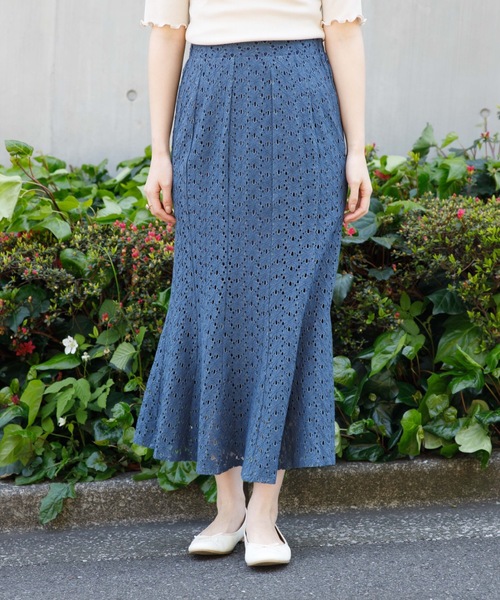flower（フラワー）の「フラッターレーススカート（スカート・レディース・ベージュ/ブルー・FREE）」の7枚目の写真