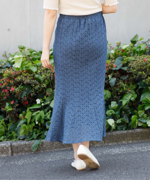 flower（フラワー）の「フラッターレーススカート（スカート・レディース・ベージュ/ブルー・FREE）」の6枚目の写真