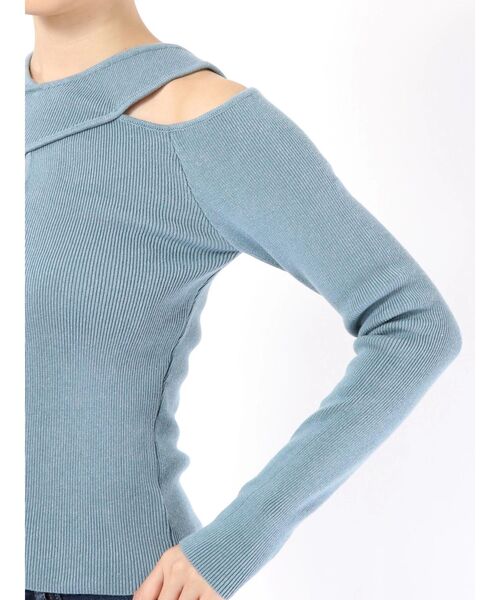 EMODA(エモダ)の「クロスネックフィットニット(ニット/セーター・レディース・ホワイト/ブルー/ブラック・FREE)」の12枚目の写真