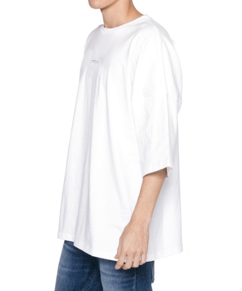 RVCA(ルーカ)の「RVCA メンズ IN BLOOM SS Tシャツ/ルーカ ロゴ 半袖 ドロップショルダー ビックシルエット(Tシャツ/カットソー・メンズ・ホワイト/ブラック/ブルー/グリーン・SMALL/MEDIUM/LARGE)」の2枚目の写真