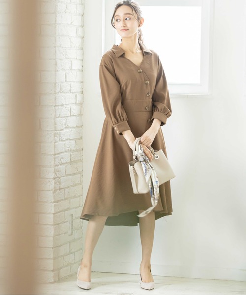 12Twelve Agenda(トゥエルブ アジェンダ)の「イレヘムシャツワンピース(シャツワンピース・レディース・ブラウン/グレイッシュベージュ/ピンク・M)」の11枚目の写真