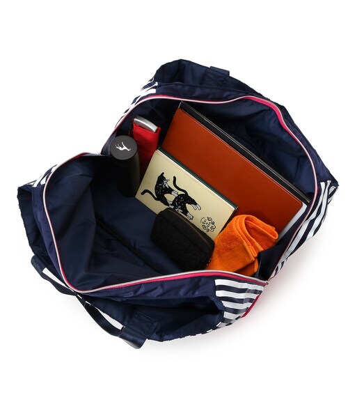 adabat（アダバット）の「ストライプ柄ボストンバッグ（ボストンバッグ・レディース・シルバー/ピンク系/ワインレッド・00）」の11枚目の写真