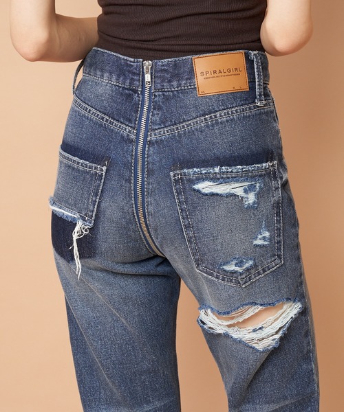 SPIRALGIRL(スパイラルガール)の「フルジップダメージデニムパンツ(デニムパンツ・レディース・ライトブルー/ブラック・SMALL/MEDIUM)」の6枚目の写真