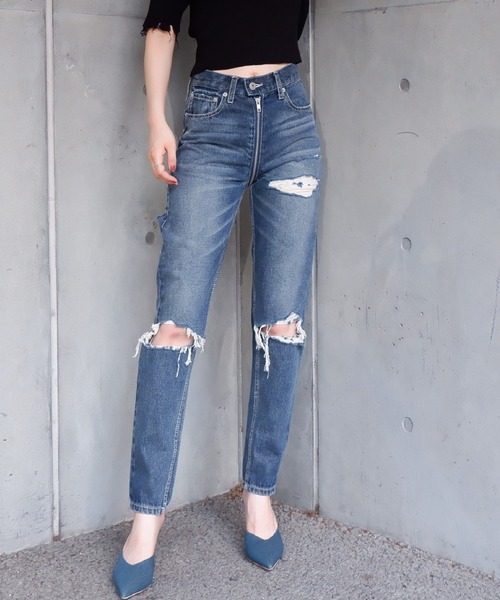 SPIRALGIRL(スパイラルガール)の「フルジップダメージデニムパンツ(デニムパンツ・レディース・ライトブルー/ブラック・SMALL/MEDIUM)」の11枚目の写真