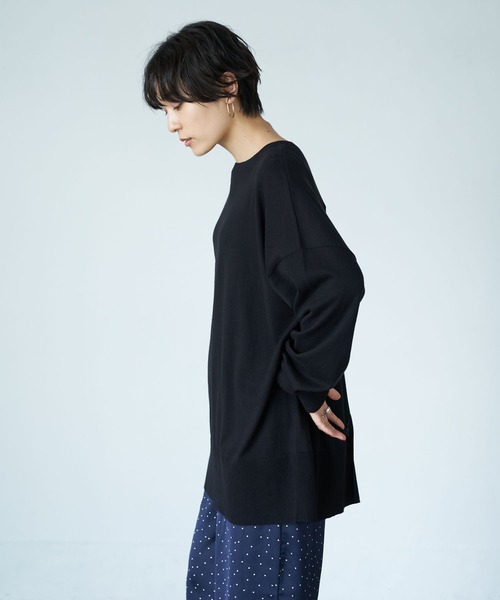 AMERICAN HOLIC（アメリカンホリック）の「バックスリットクルーネックニットチュニック（ニット/セーター・レディース・ブラック/グリーン/モカ/ライトベージュ/テラコッタ・FREE）」の21枚目の写真