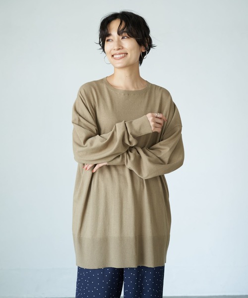 AMERICAN HOLIC（アメリカンホリック）の「バックスリットクルーネックニットチュニック（ニット/セーター・レディース・ブラック/グリーン/モカ/ライトベージュ/テラコッタ・FREE）」の16枚目の写真