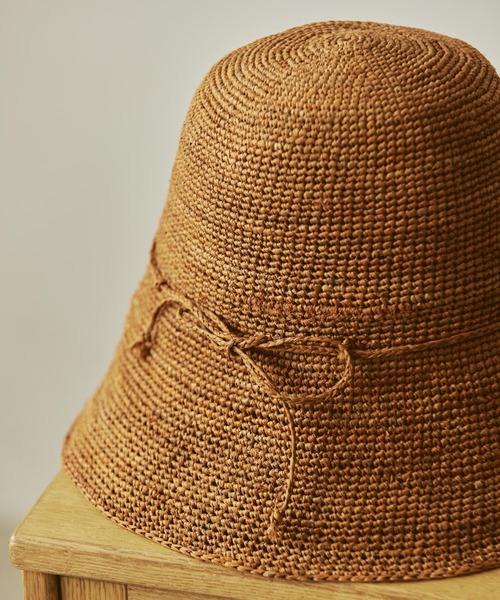 Le Voyage en Panier（ルヴォヤージュアンパニエ）の「Le voyage en panie　ツバ広ラフィアハット（ハット・レディース・ナチュラル/ライトブラウン・FREE）」の7枚目の写真