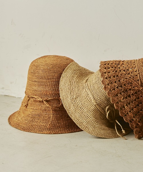 Le Voyage en Panier（ルヴォヤージュアンパニエ）の「Le voyage en panie　ツバ広ラフィアハット（ハット・レディース・ナチュラル/ライトブラウン・FREE）」の15枚目の写真