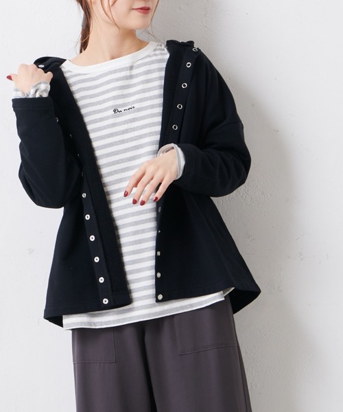 PUAL CE CIN（ピュアルセシン）の「【Du noir】スナップボタンフードカーディガン（カーディガン/ボレロ・レディース・オフホワイト/ブラック/グレー・FREE）」の2枚目の写真