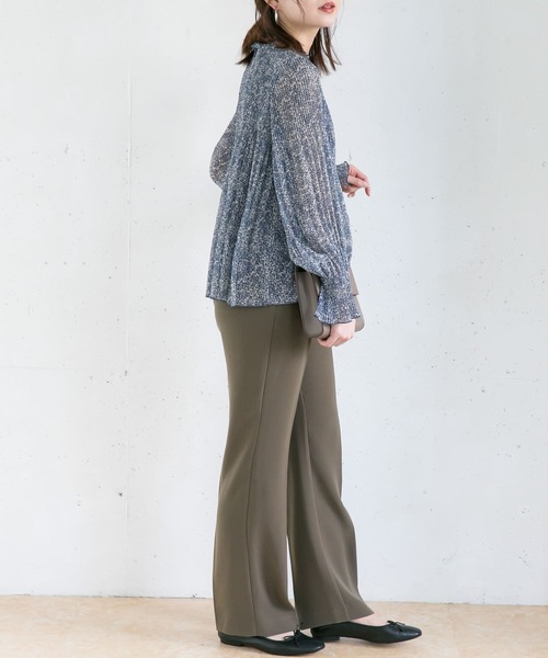 URBAN RESEARCH ROSSO（アーバンリサーチロッソ）の「ベーシックセミフレアパンツ（その他パンツ・レディース・ミント/ブラック/オリーブ・36/38）」の10枚目の写真