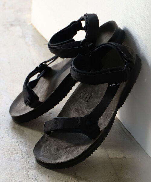 BEAMS LIGHTS(ビームスライツ)の「LIZARD / SUPER HIKE(サンダル・メンズ・ブラック系その他・41/42/43)」の1枚目の写真