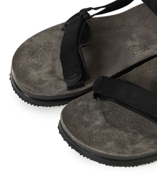 BEAMS LIGHTS(ビームスライツ)の「LIZARD / SUPER HIKE(サンダル・メンズ・ブラック系その他・41/42/43)」の2枚目の写真