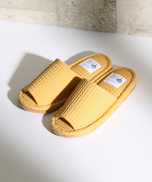 LBC（エルビーシー）の「【洗濯機で丸洗い】YORI 外縫いワッフルスリッパ M（ルームシューズ/スリッパ）」