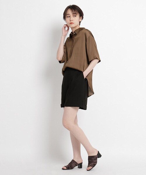 JET（ジェット）の「◆【ウォッシャブル】スノーサテン半袖シャツ（シャツ/ブラウス・レディース・ピンク系/グリーン/ダークブラウン・04）」の9枚目の写真