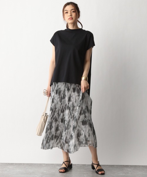 GLOBAL WORK（グローバルワーク）の「リラックス美人ハイネックフレンチ/941553（Tシャツ/カットソー・レディース・ブラック/ホワイト/ベージュ/サックスブルー/カーキ・MEDIUM/LARGE）」の6枚目の写真