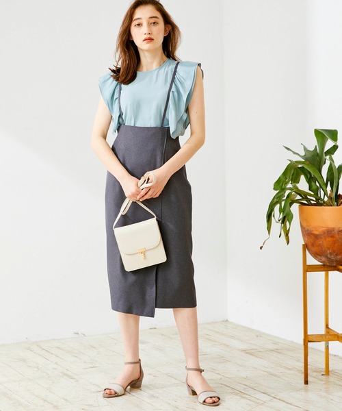 12Twelve Agenda（トゥエルブ　アジェンダ）の「パウダーサテンラッフルスリーブブラウス（シャツ/ブラウス・レディース・チャコールグレー/オフホワイト/オレンジ/ミント・M）」の11枚目の写真