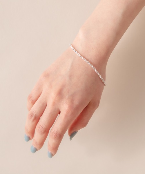 mline（エムライン）の「[mline] WEB限定 華奢チェーンブレスレット（ブレスレット・レディース・シルバー/ゴールド・FREE）」の2枚目の写真