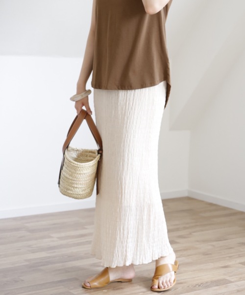 UNFIELD（アンフィールド）の「【UNFIELD シャーリングマキシスカート】（スカート・レディース・ブラック/パープル/アイボリー・FREE）」の2枚目の写真