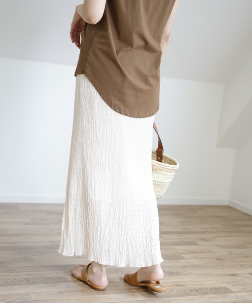 UNFIELD（アンフィールド）の「【UNFIELD シャーリングマキシスカート】（スカート・レディース・ブラック/パープル/アイボリー・FREE）」の5枚目の写真