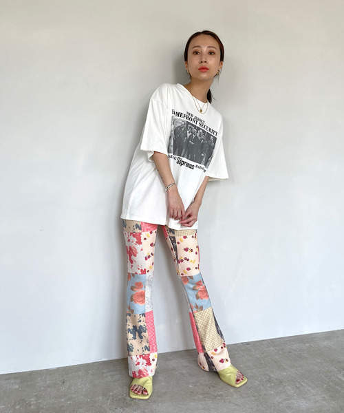 SANSeLF（サンセルフ）の「【SANSeLF】gentleman phot TEE　sanw89（Tシャツ/カットソー・レディース・ホワイト・FREE）」の2枚目の写真