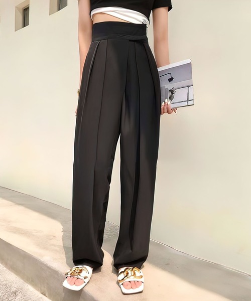 me+em select（ミームセレクト）の「テープベルトカラータックスラックス（スラックス・レディース・グレー/グリーン/ブラック/ブルー/ホワイト/ピンク/キャメル/コバルトブルー/ダークブラック/ダークベージュ/チャコール/アイボリー/チェリーピンク・MEDIUM/LARGE/SMALL/X-LARGE）」の21枚目の写真