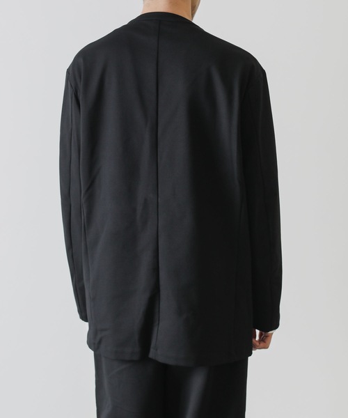 ATTACHMENT（アタッチメント）の「COMPRESSED PONTE JERSEY