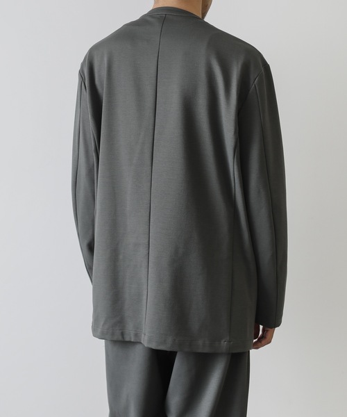 ATTACHMENT（アタッチメント）の「COMPRESSED PONTE JERSEY