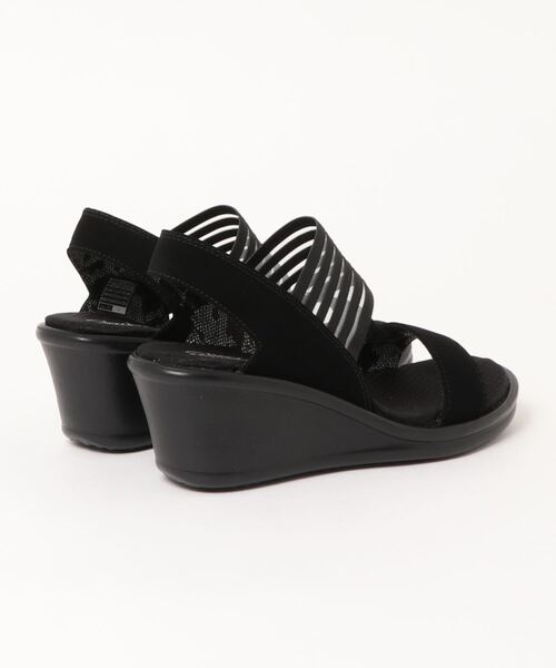 SKECHERS（スケッチャーズ）の「《SKECHERS》SCIFI（サンダル・レディース・ブラック・23.5cm/24.5cm/23.0cm/24.0cm/25.0cm/22.0cm）」の2枚目の写真