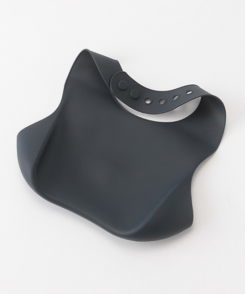 petit main(プティマイン)の「お食事シリコンビブ(スタイ/よだれかけ・キッズ・ライトピンク/ネイビー/ラベンダー/カーキ・FREE)」の7枚目の写真