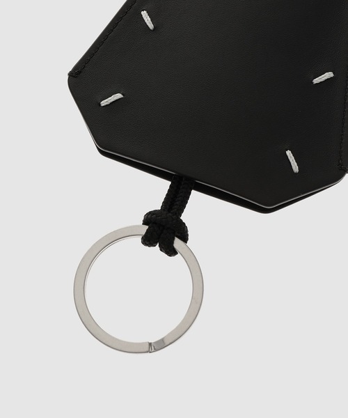 Maison Margiela（メゾンマルジェラ）の「KEY RING（キーケース/キーアクセサリー・メンズ・ブラック/その他・ONE SIZE）」の3枚目の写真