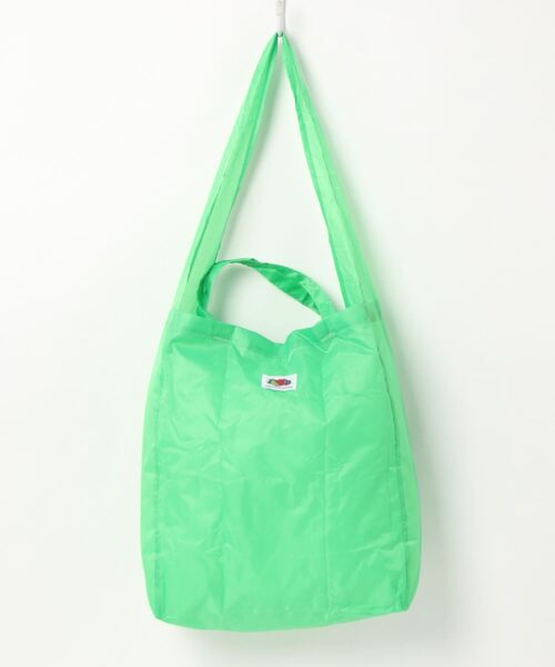 FRUIT OF THE LOOM（フルーツオブザルーム）の「ROUND PACKABLE BAG（トートバッグ・メンズ・グリーン/パープル/レッド/オレンジ・FREE）」の2枚目の写真
