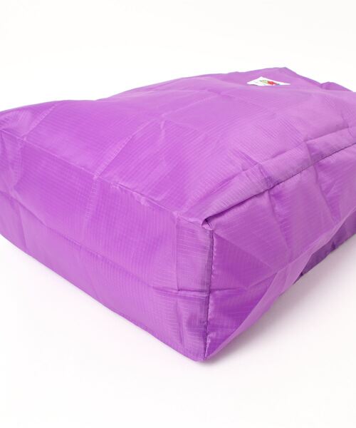 FRUIT OF THE LOOM（フルーツオブザルーム）の「ROUND PACKABLE BAG（トートバッグ・メンズ・グリーン/パープル/レッド/オレンジ・FREE）」の6枚目の写真