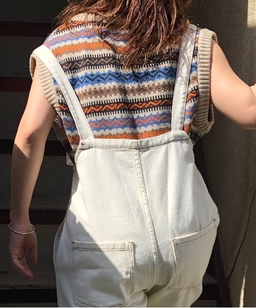wee9s(ウィークス)の「vintage nordic short vest / ヴィンテージライクノルディック柄ショートニットベスト(ベスト・レディース・ベージュ・FREE)」の8枚目の写真